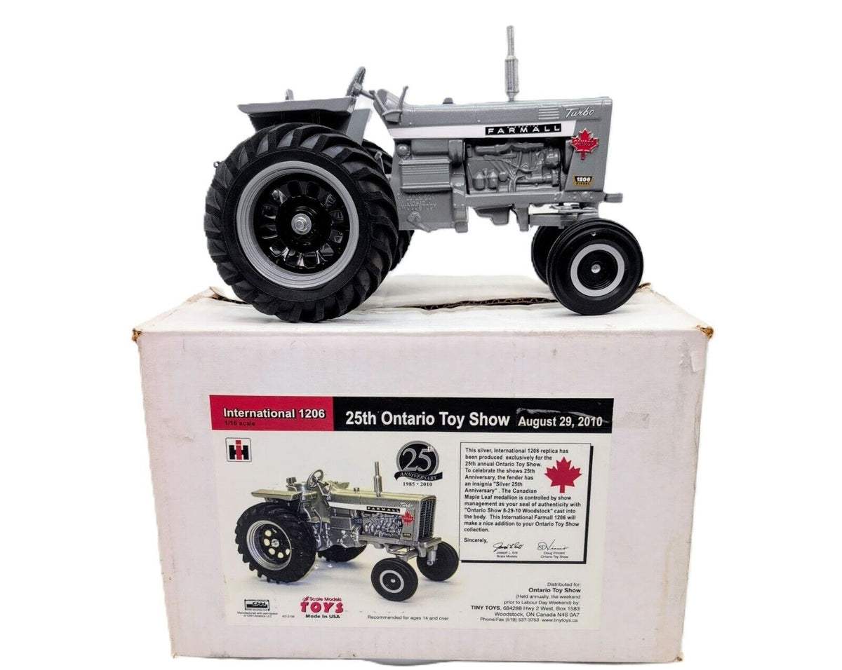 1/16 International Harvester 1206 Tractor, Silver, 2010 Ontario Toy Show