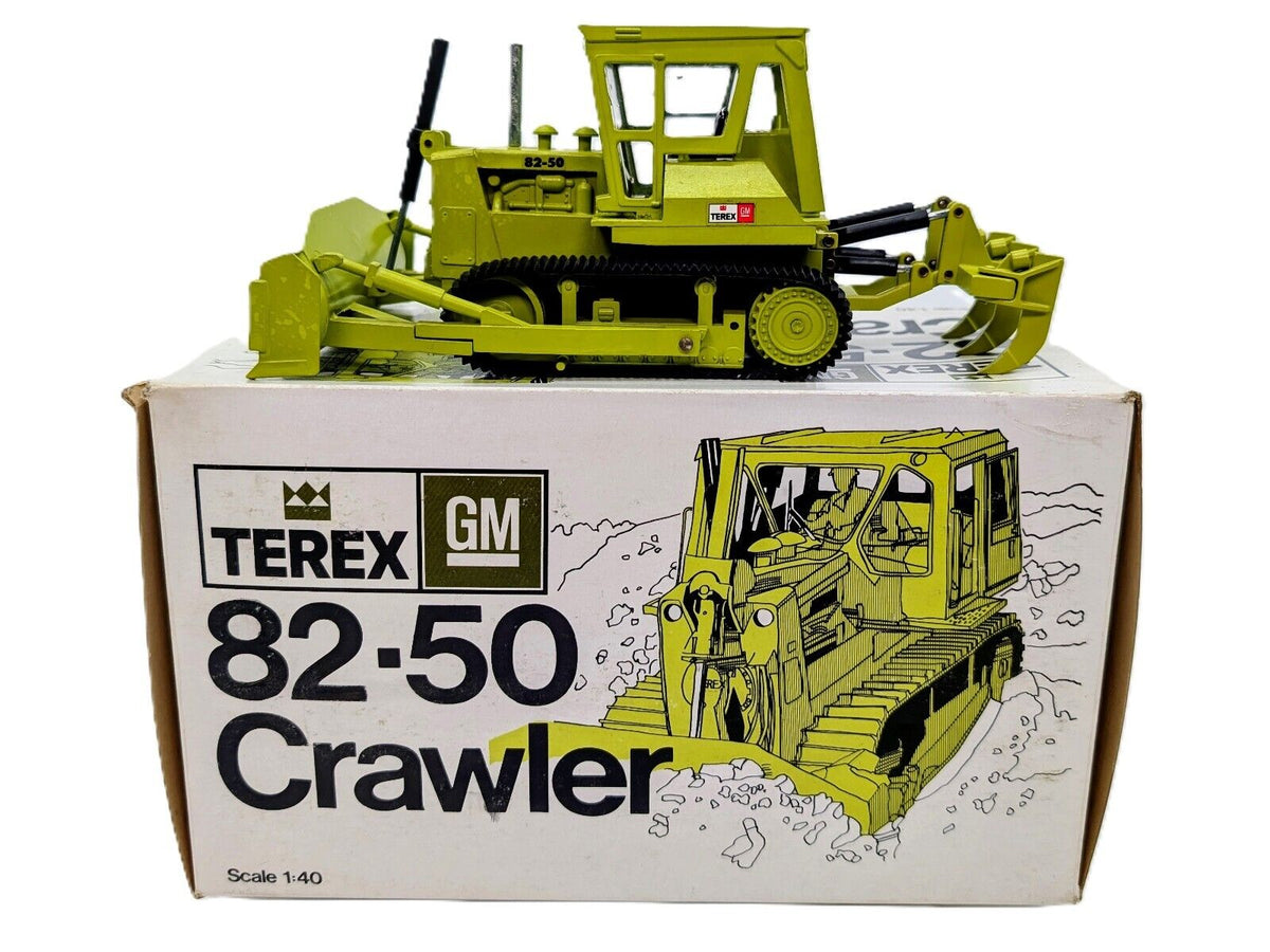 1/40 GM Terex 82-50 Crawler Scale Die-Cast Dozer 1976 NZG
