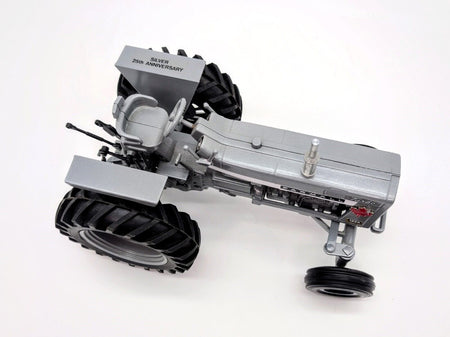 1/16 International Harvester 1206 Tractor, Silver, 2010 Ontario Toy Show