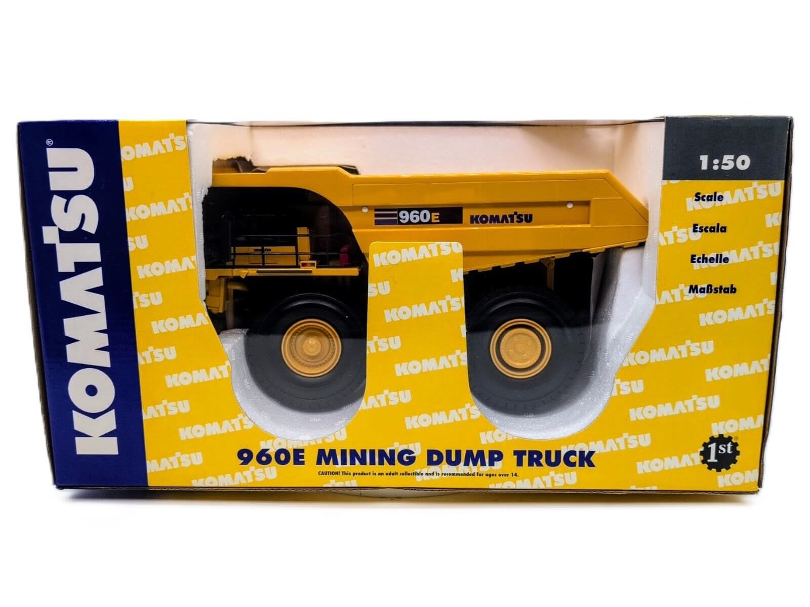 コマツ　960E-2K　ダンプトラック　1/50モデル Komatsu 960E - 2K Dump Truck 1:50 Diecast Model by First