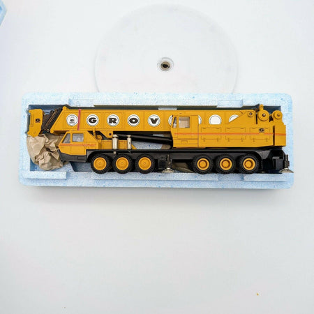1/50 NZG Grove TM 1500 152 6 Axle Crane Truck