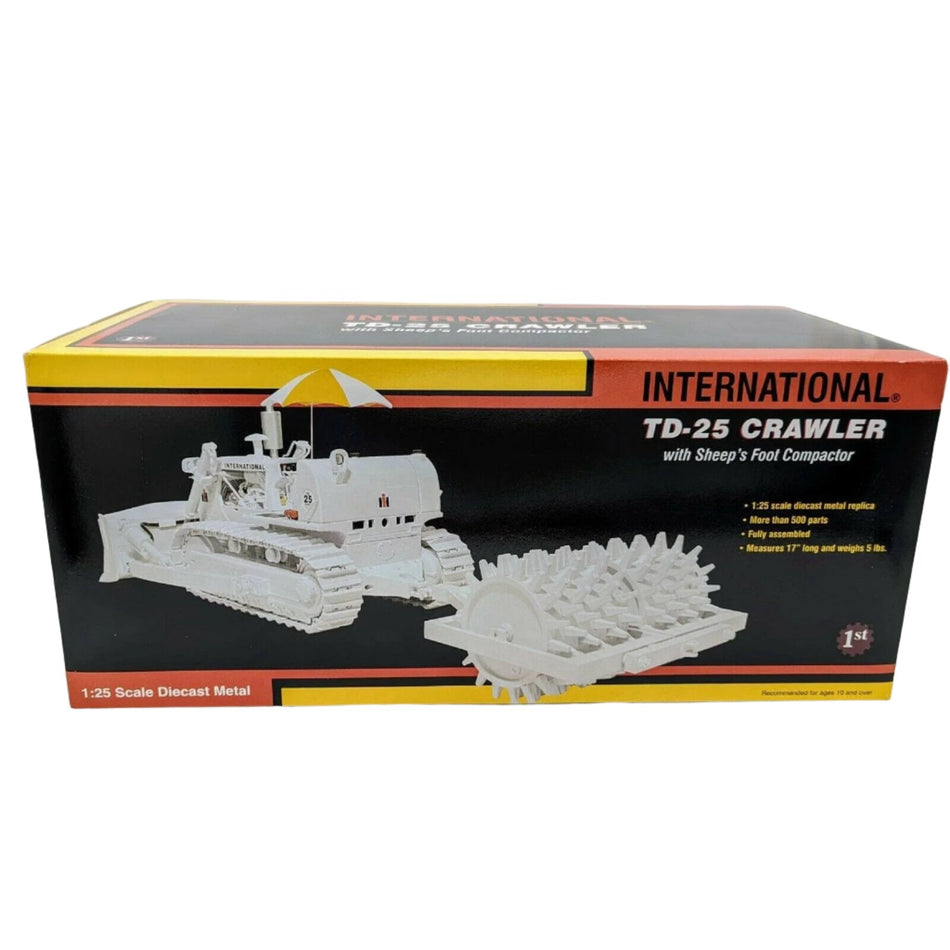 1/25 White International TD-25 Crawler with Sheep’s Foot Compactor by First Gear