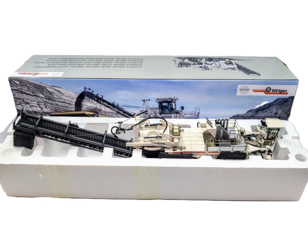 1/50 Wirtgen 4200 SM Surface Miner - NZG  Diecast Model #874