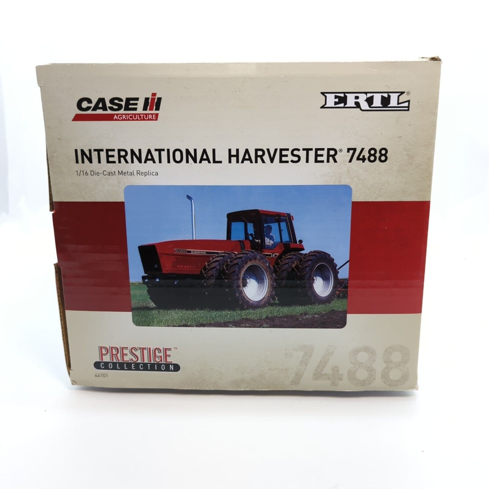 1/16 International Harvester 7488 2+2 4wd Tractor