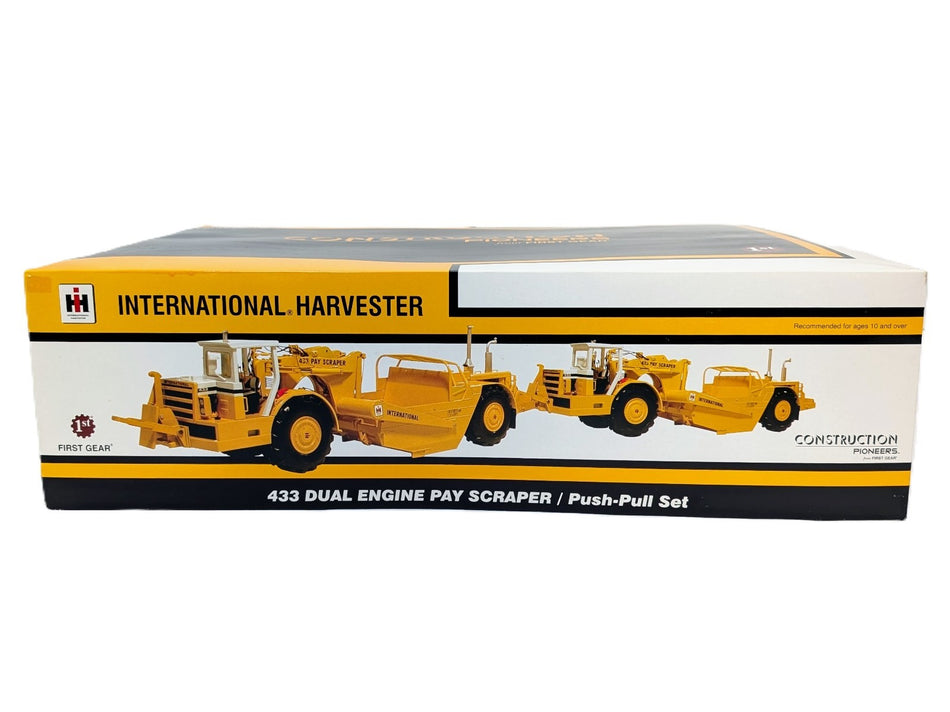 1/25 International Harvester 433 Scraper Push Pull Set