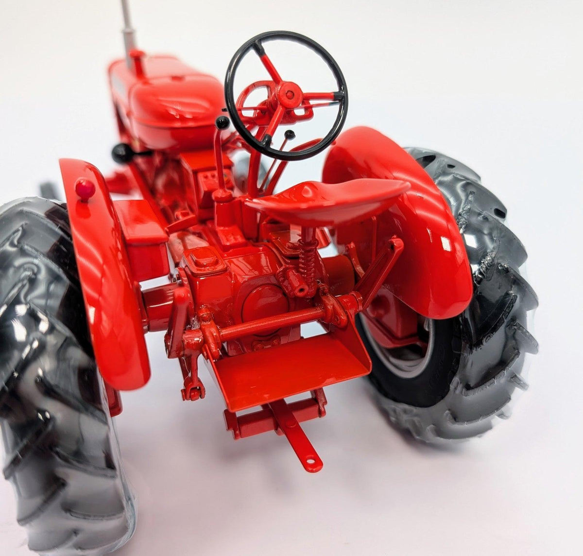 1/16 Allis Chalmers WD-45 Tractor With Wide Front, Precision Series #3.