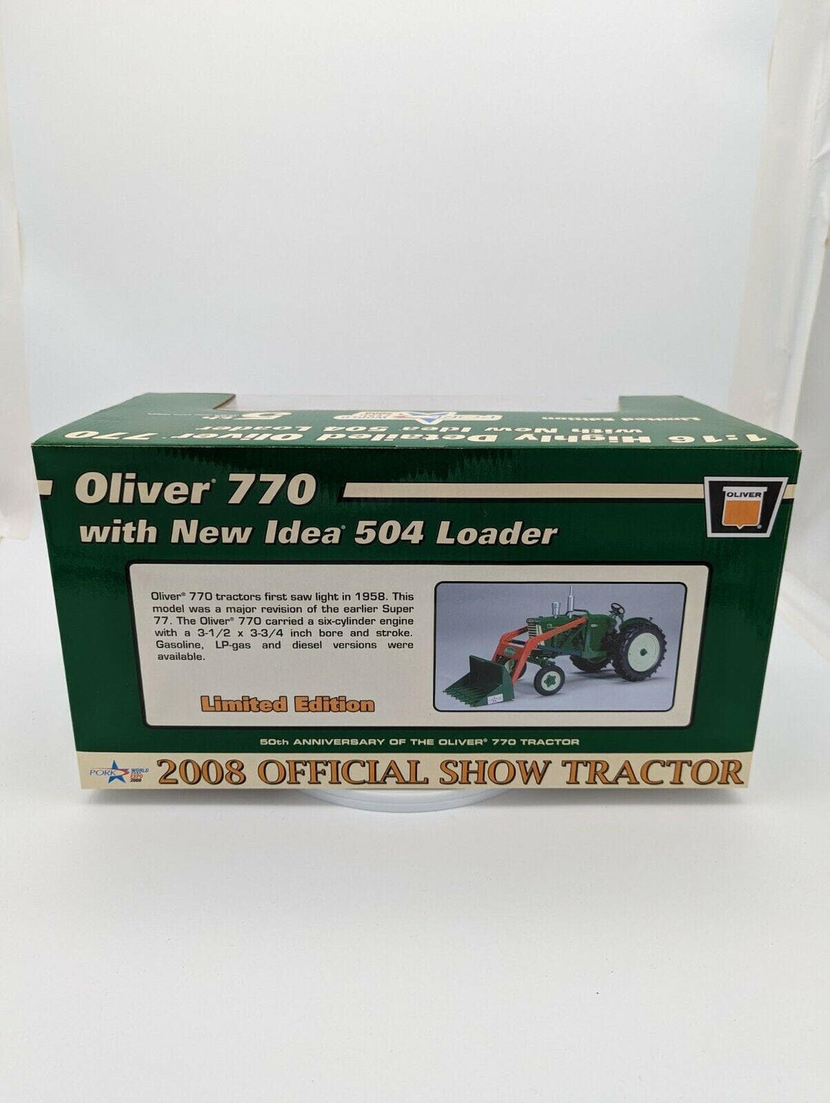 SpecCast Highly Detailed OLIVER 770 Tractor w/New Idea 504 Loader, 1/16.