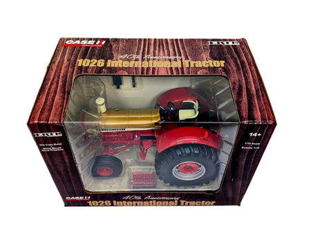 1/16 International Harvester 1026 Wheatland Gold Demonstrator Tractor.
