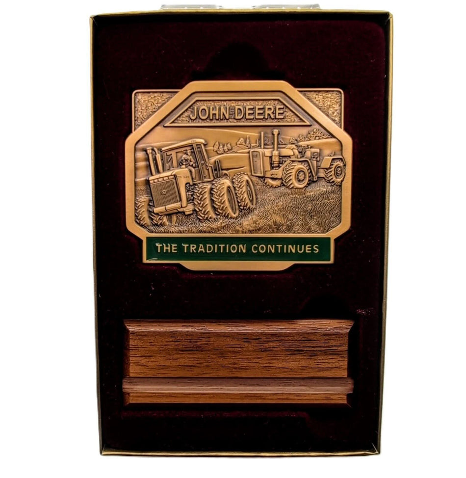 John Deere 2000 Calendar Medallion - Farm Toy Tractor