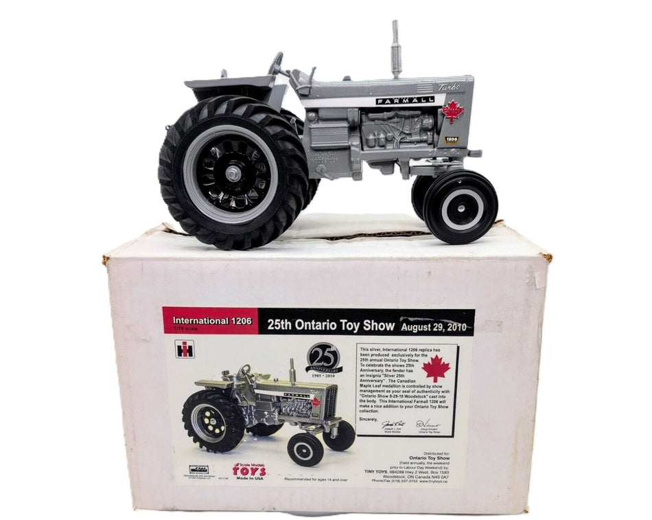 1/16 International Harvester 1206 Tractor, Silver, 2010 Ontario Toy Show - Farm Toy