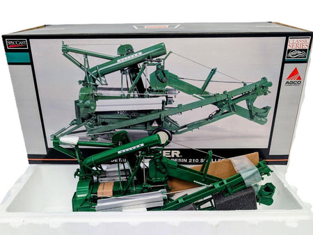 1/16 Oliver Resin 210 Shellmaster Corn Sheller.