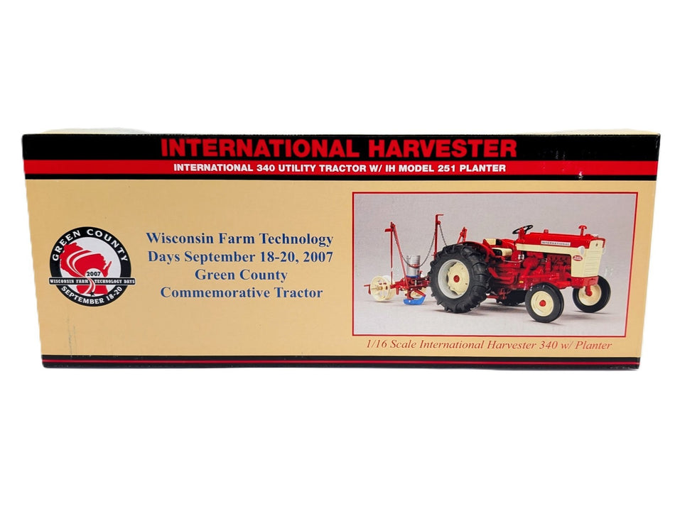 1/16 International Harvester 340 Utility Tractor 251 Planter, Wis. Farm Tech