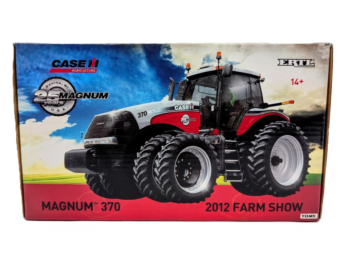 1/32 Case International Magnum 370 With Duals, 2012 Farm Show.