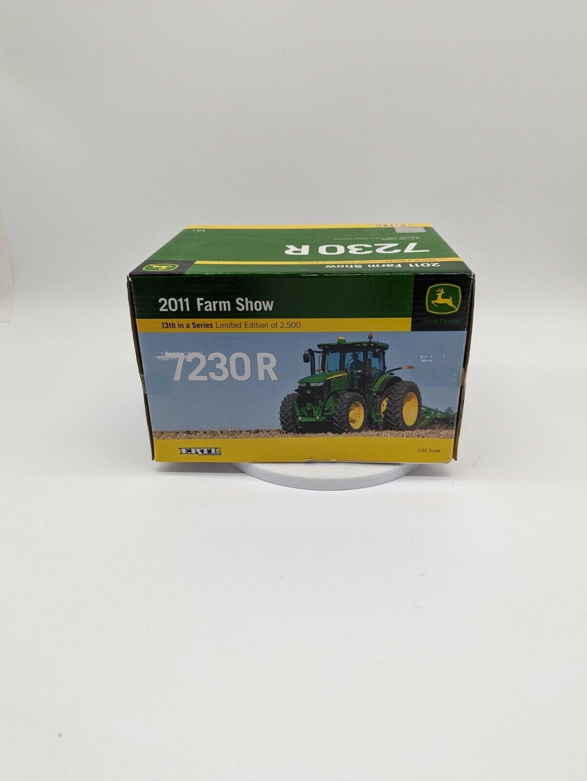 John Deere 1/32 Ertl Farm Toy 7230R Tractor 2011 Farm Show Edition FREE SHIP.