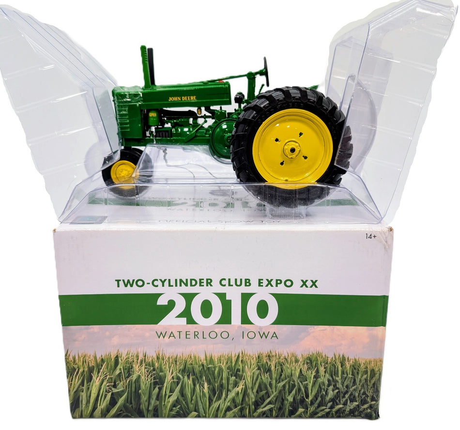 1/16 John Deere GM Tractor Two Cylinder Club Expo 2010.