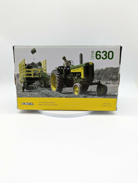 1958 John Deere 630 Tractor 1/16 Prestige Collection Ertl 2009.