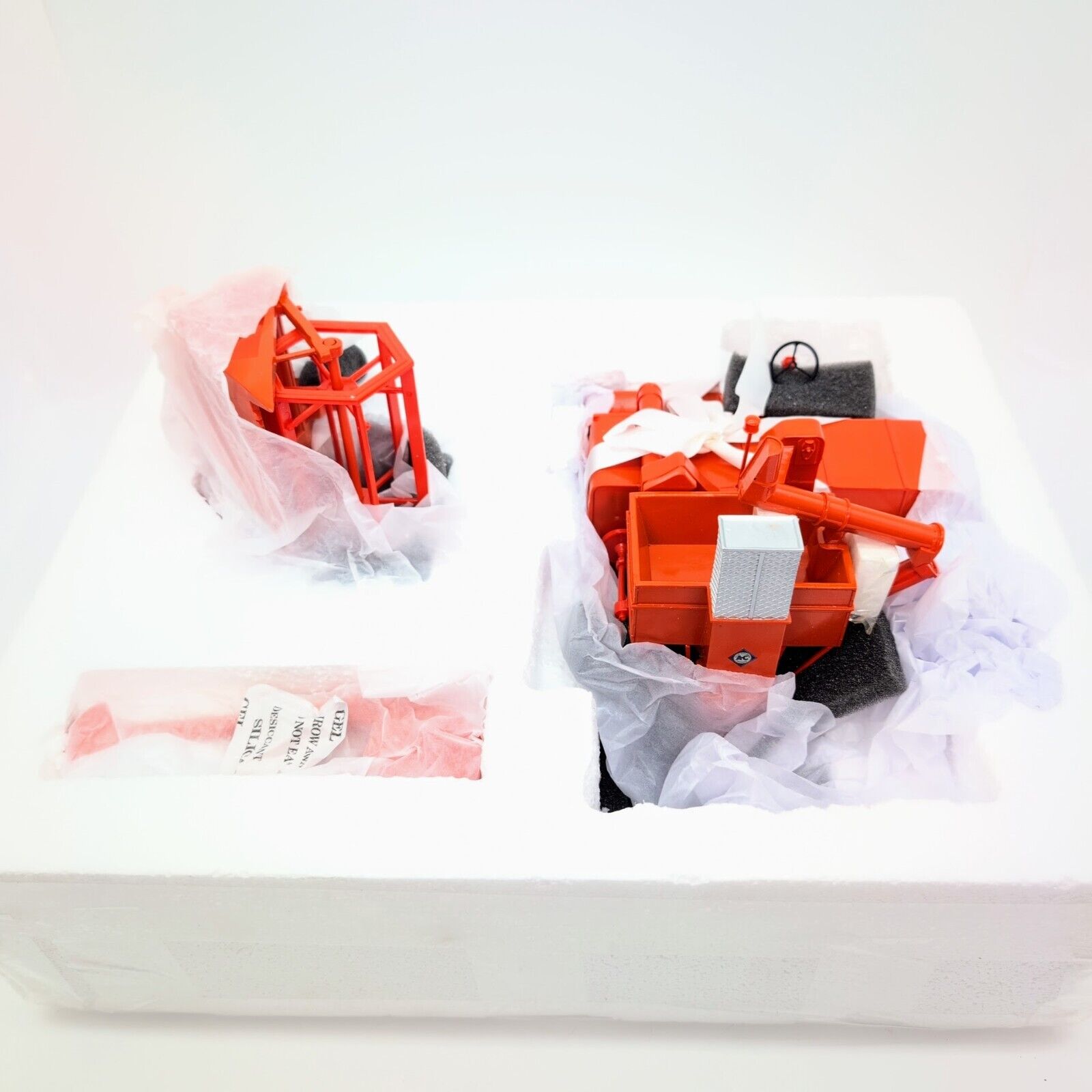 1/16 Allis Chalmers Super 100 All-Crop Harvester by SpecCast