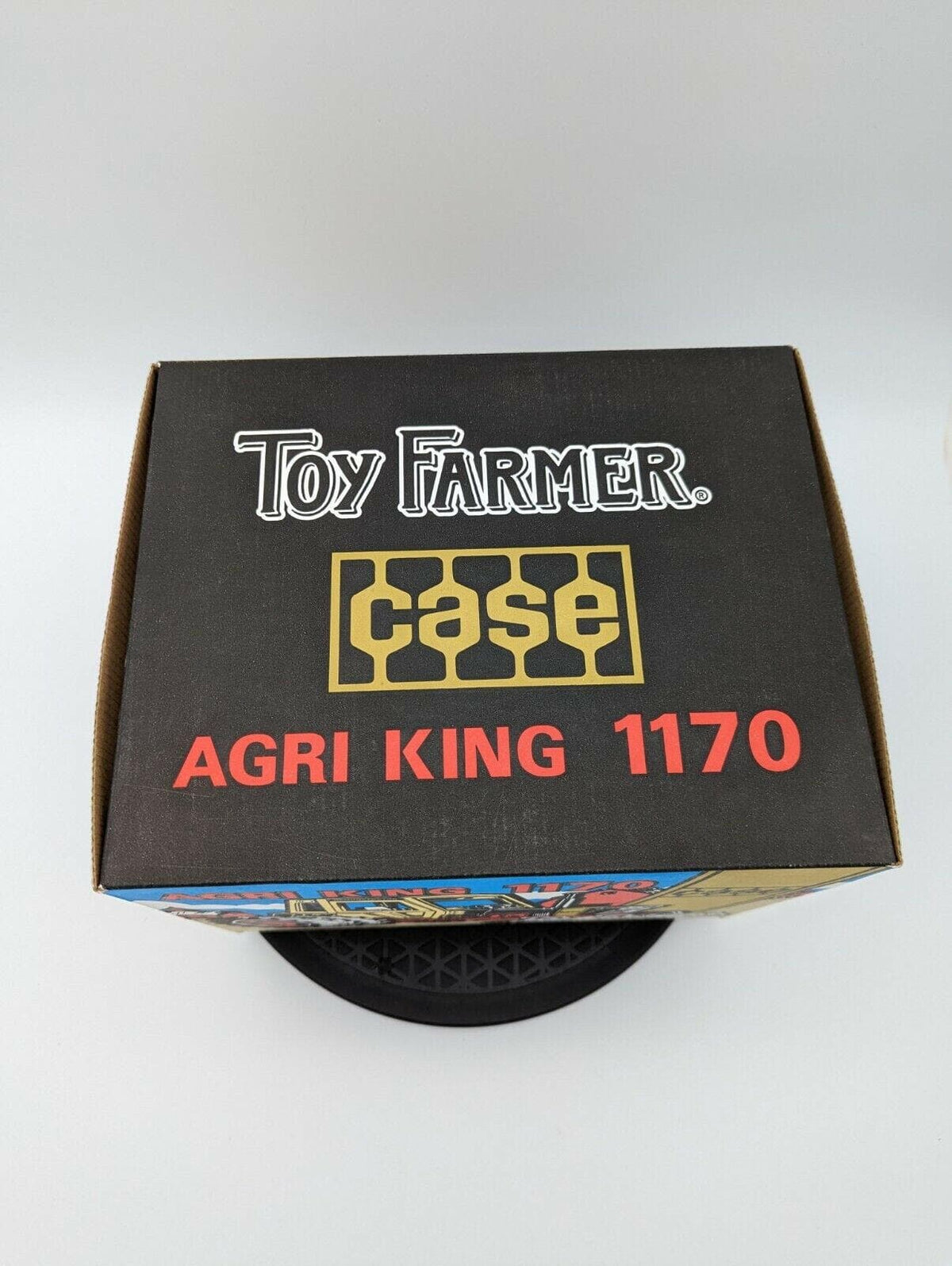 CASE AGRI KING 1170 TRACTOR 1/16  Ertl TOY FARMER COLLECTOR'S EDITION.