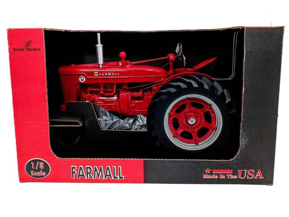 1/8 International Harvester Farmall Super M Tractor With Narrow Front Signed