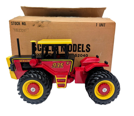 1/16 Versatile 935 4WD Tractor With Duals, 1990 Dealer Meeting.