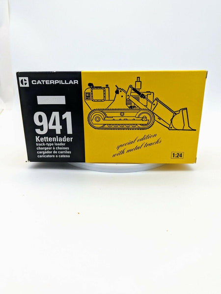 NZG 1/24 Scale Caterpillar 941 Kettenlader Track Type Loader.