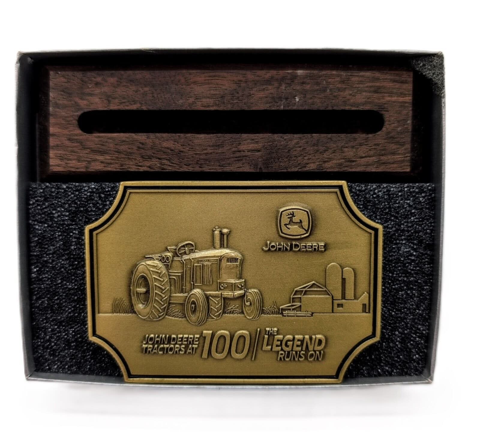 John Deere 2018 Calendar Medallion - Farm Toy Tractor