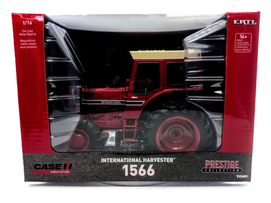 1/16 International Harvester 1566 With Front Wheel Assist, Duals & Cab