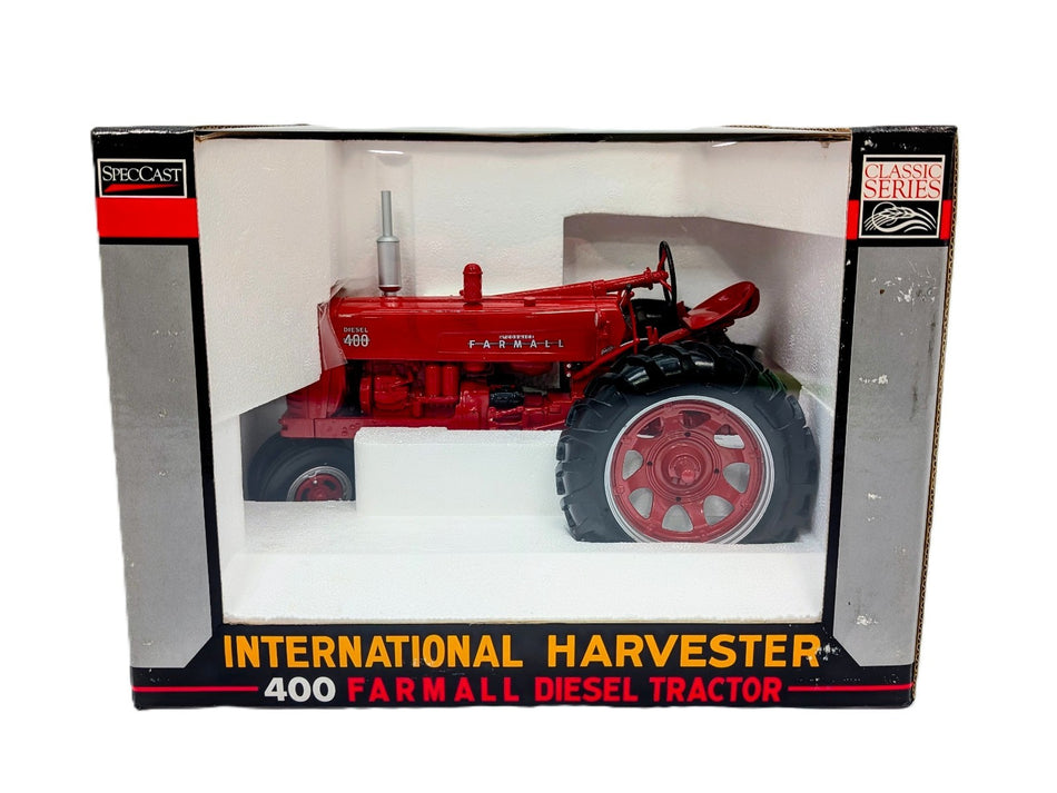1/16 International Harvester 400 Farmall Diesel Tractor With Narrow Front.
