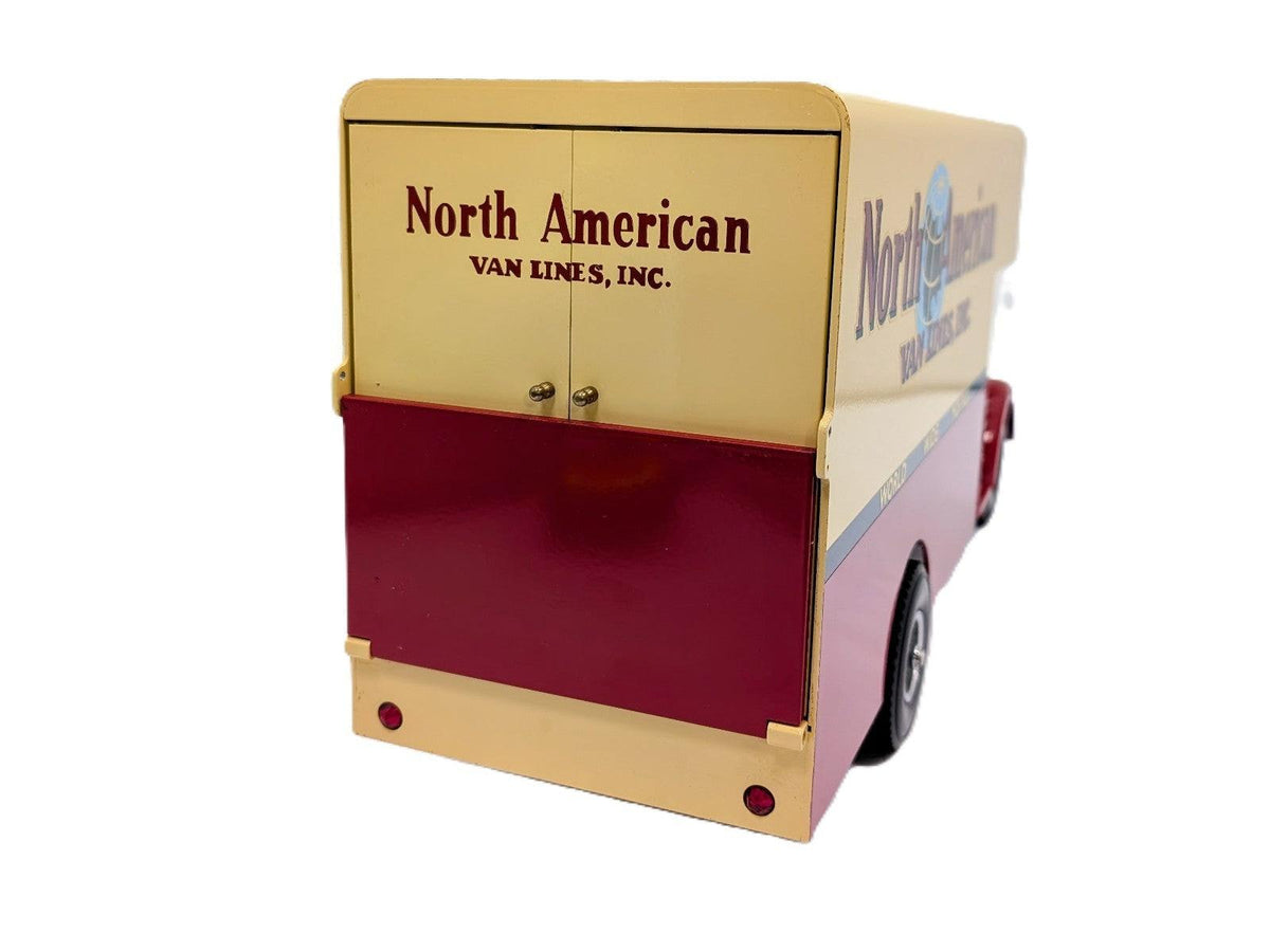 Fred Thompson Smith Miller North American Van Lines Moving Truck.