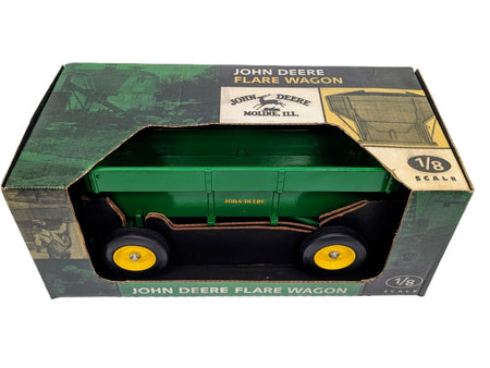1/8 John Deere Flare Box Wagon.