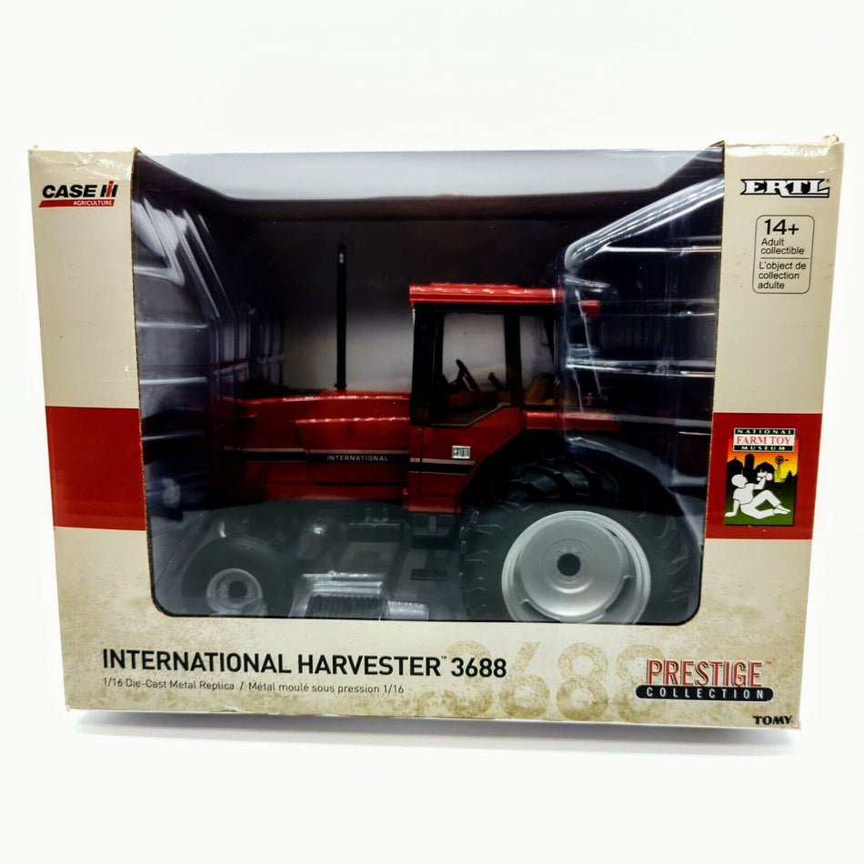 1/16 2016 National Farm Toy Museum International Harvester 3688 w/ Duals 14985