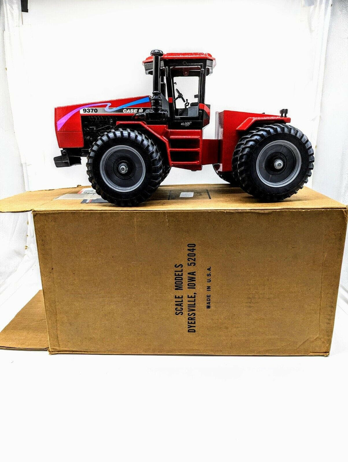 CaseIH 9370 w/ duals '97 Nashville Dealer Meeting Scale Models 1/16.