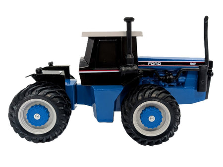 1/16 Ford Versatile 846 4WD Tractor With Duals, 1991 Parts Mart.