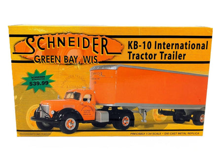 1/34 KB-10 International Schneider Green Wisconsin Bay Tractor Trailer.