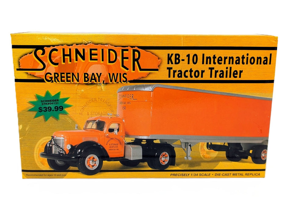 1/34 KB-10 International Schneider Green Wisconsin Bay Tractor Trailer.