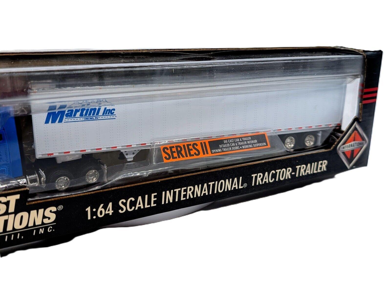 Martini Trucking International 9200i Model with Van Trailer