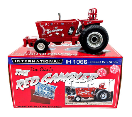 1/16 IH 1066 The Red Gambler Pulling Tractor SpecCast.