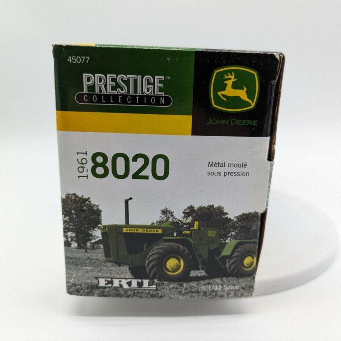 John Deere 8020 Diesel 4wd Tractor By Ertl 1/32 Scale Prestige Collection.