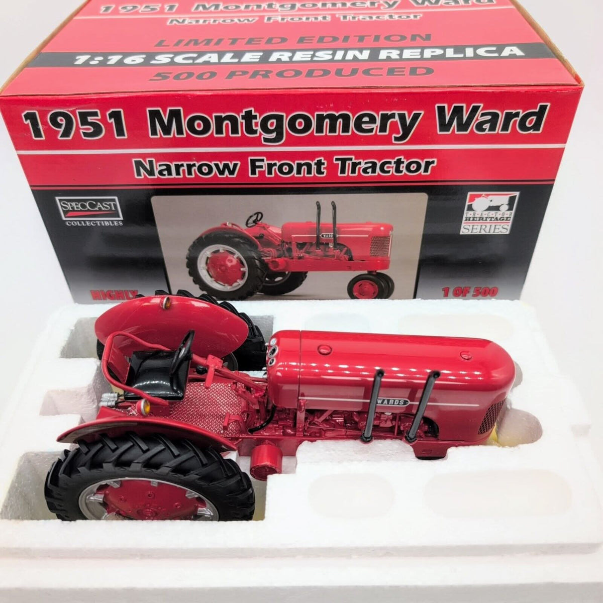 1/16 Montgomery Ward 1951 Tractor With Narrow Front - Farm Toy