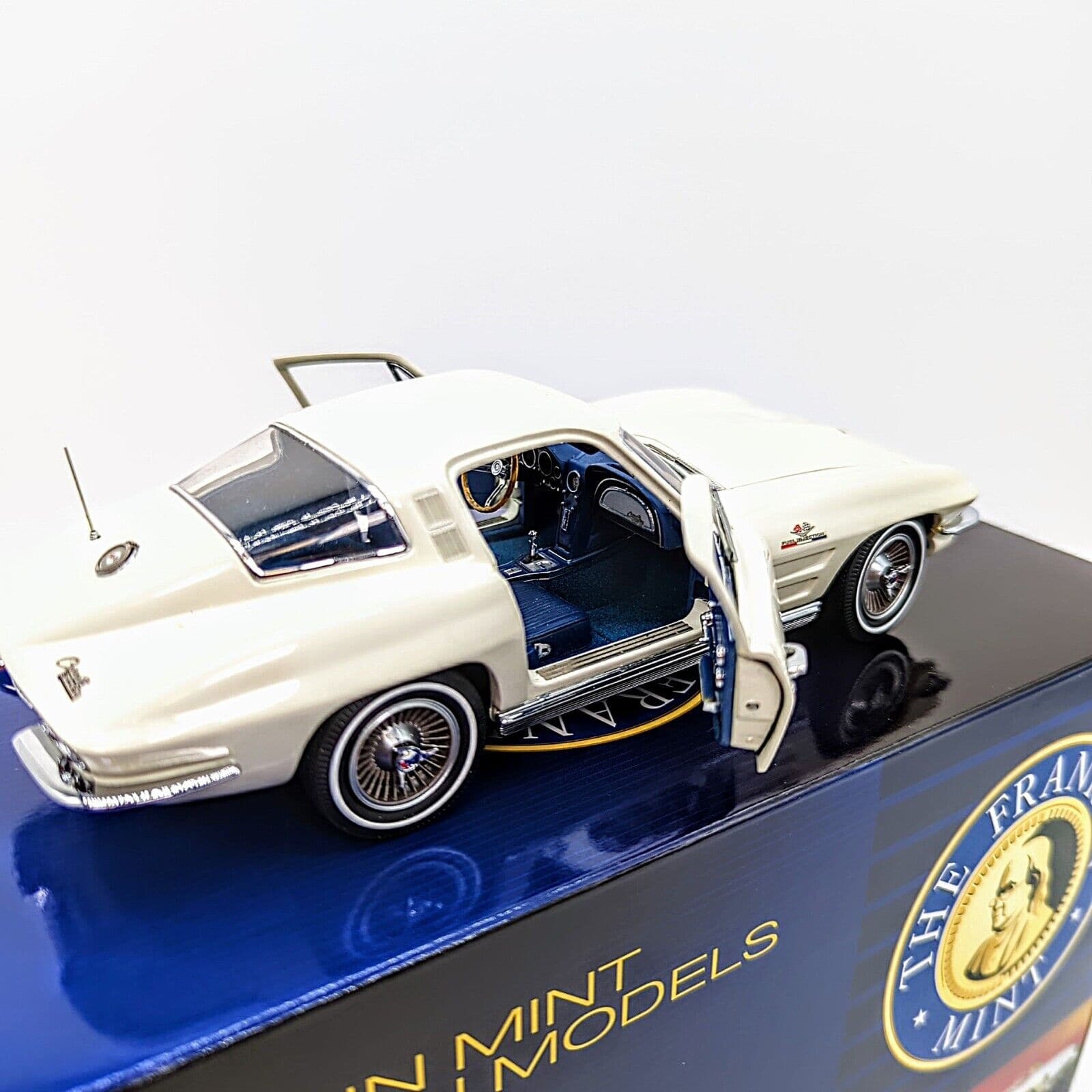 1/24 Franklin Mint 1964 Corvette L84 Fuelie Coupe
