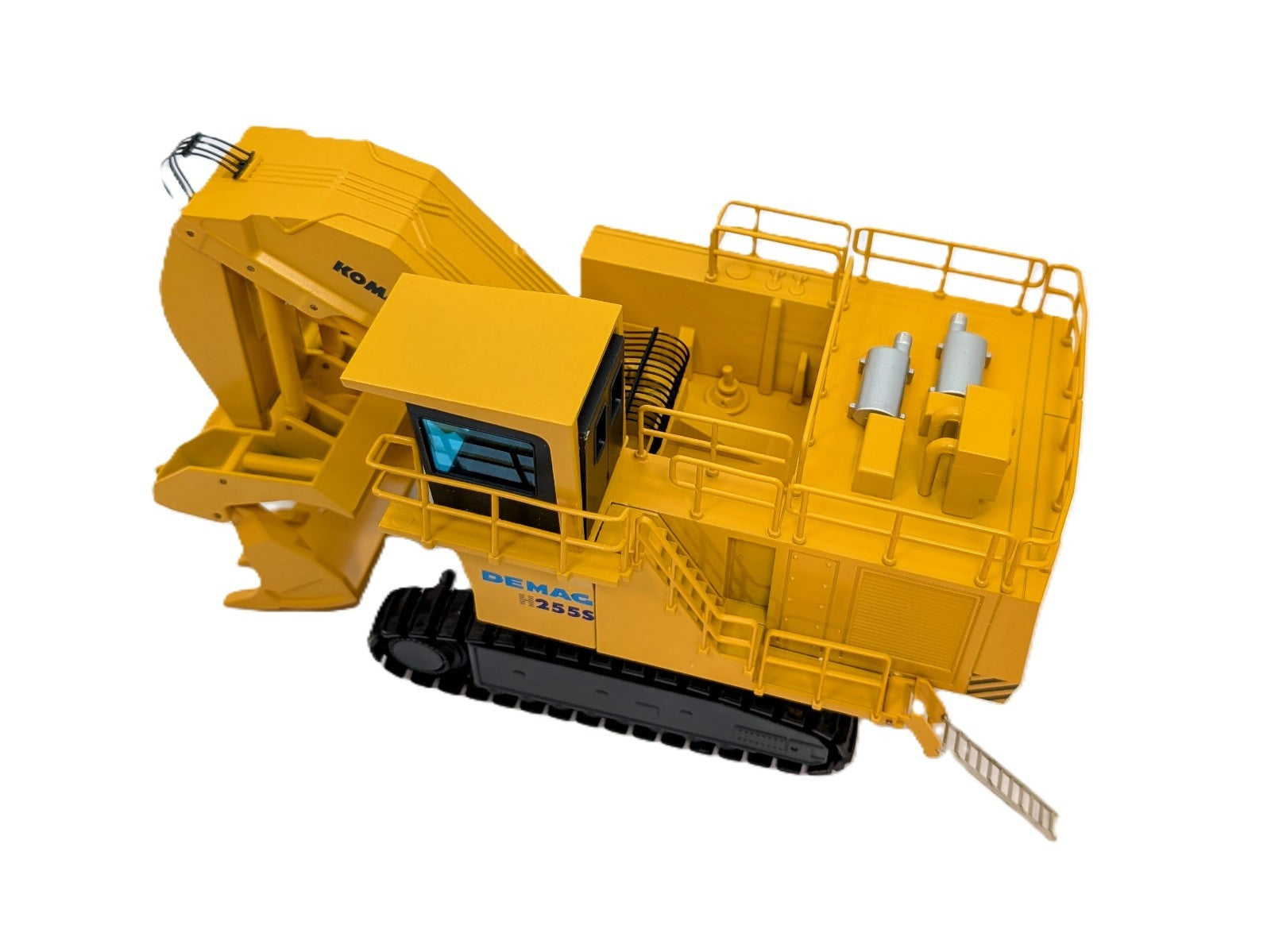 1/50 Demag Komatsu H255S Shovel By NZG. Stock # 442.