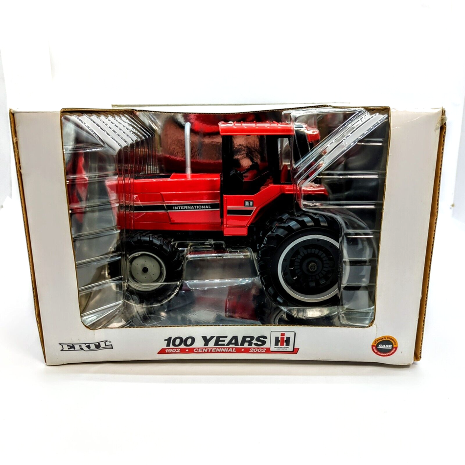 1/16 International Harvester 5488 Tractor With Duals, 100 Years of International