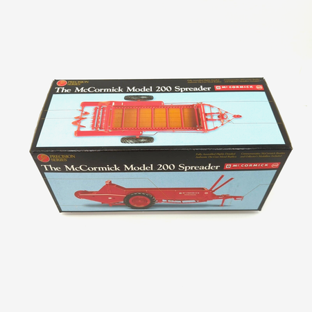 Ertl McCORMICK IH 200 SPREADER PRECISION #9 NEW IN SEALED BOX 1/16.