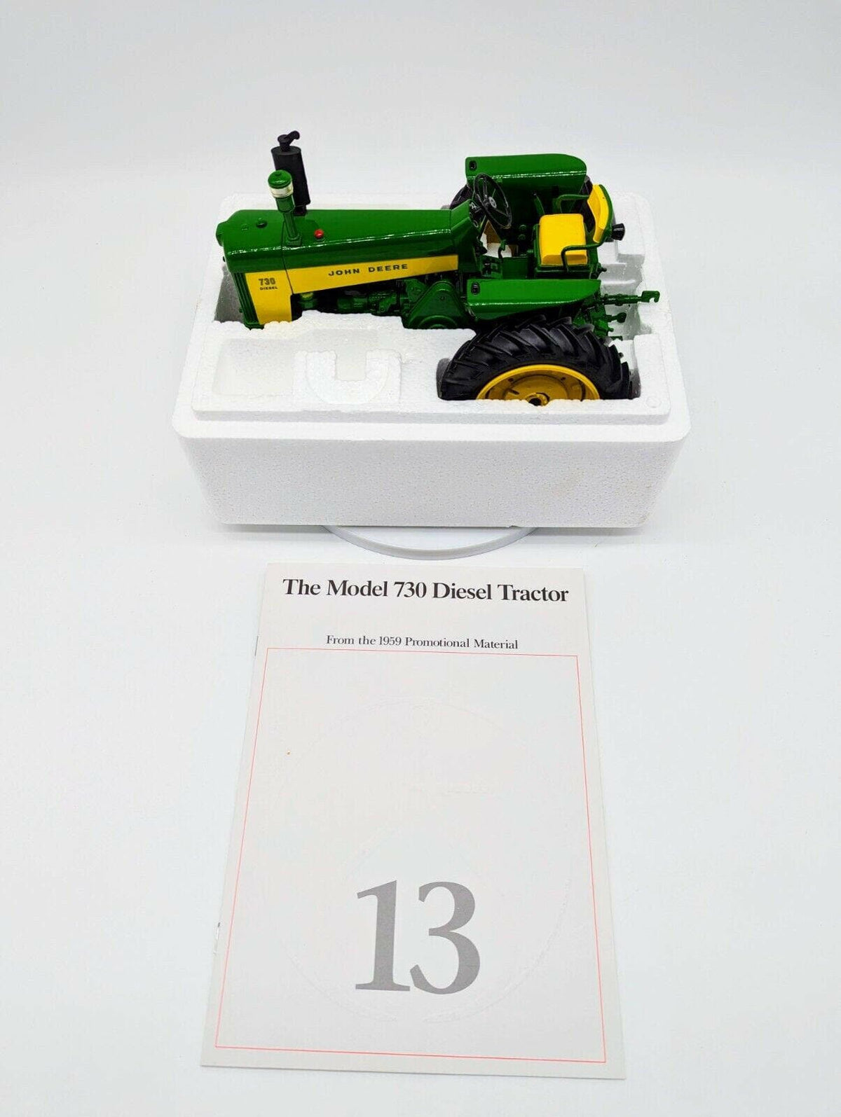 JOHN DEERE Model 730 Diesel Tractor 1/16 Scale ERTL Precision Classics 13.