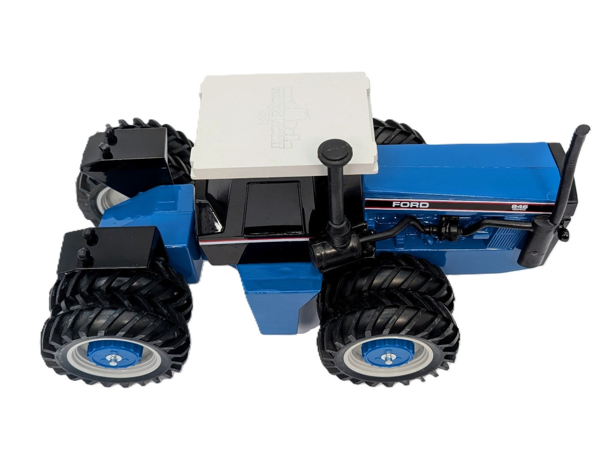 1/16 Ford Versatile 846 4WD Tractor With Duals, 1991 Parts Mart.