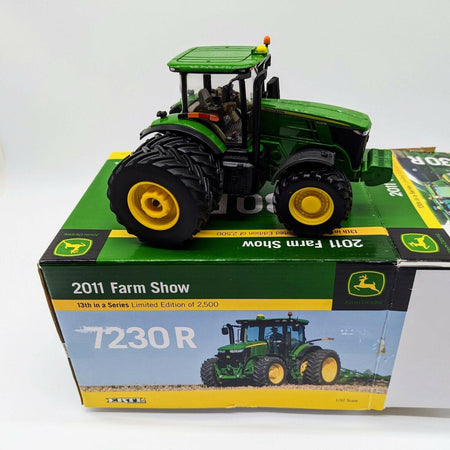 John Deere 1/32 Ertl Farm Toy 7230R Tractor 2011 Farm Show Edition FREE SHIP.