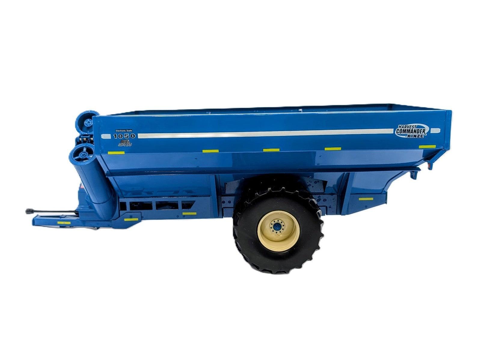 1/16 Kinze 1050 Sof-Tred Harvest Commander Grain Auger Wagon.