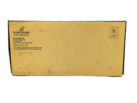 1/8 John Deere Flare Box Wagon.