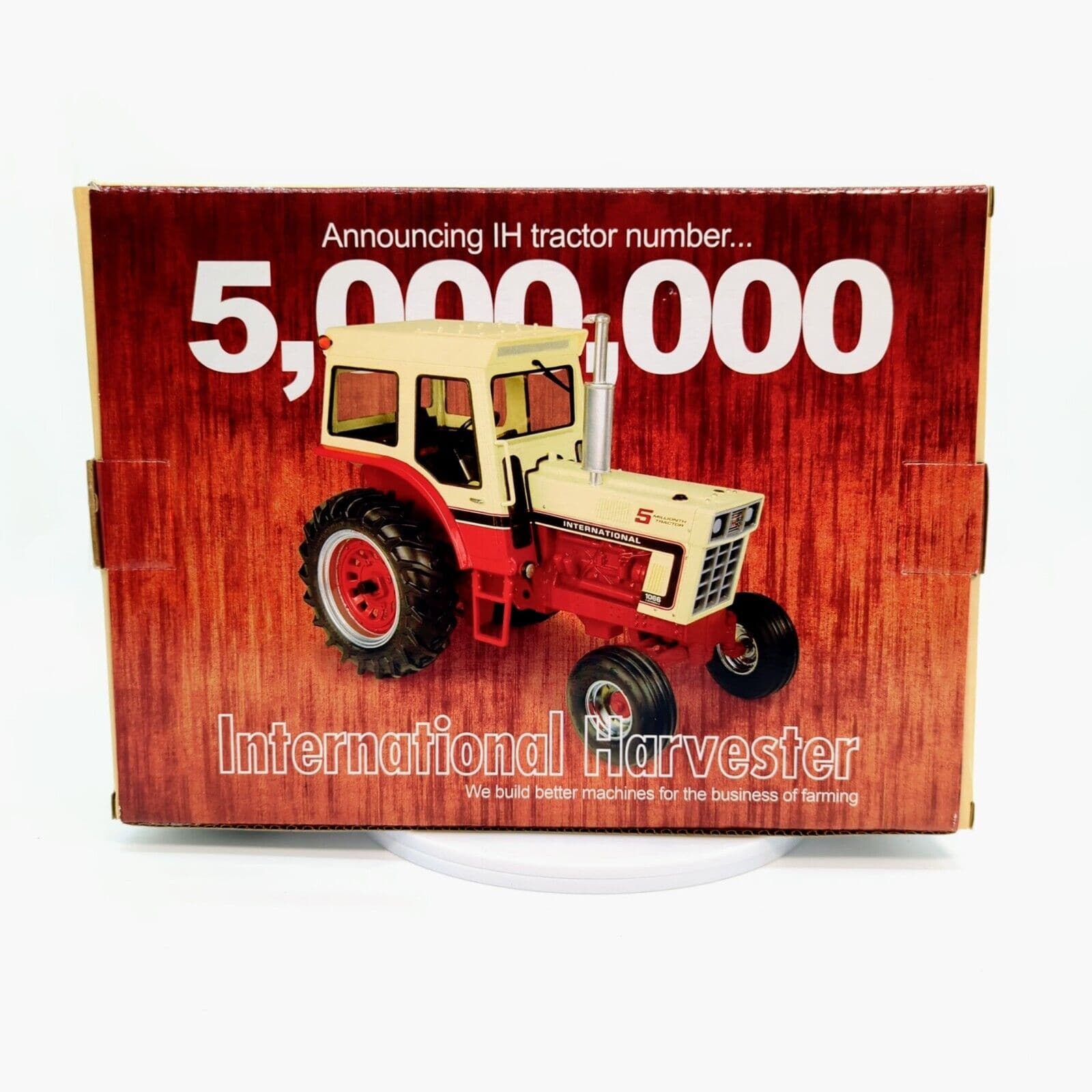 ERTL 1/16 IH International 1066 5 Millionth Edition Red Power Roundup