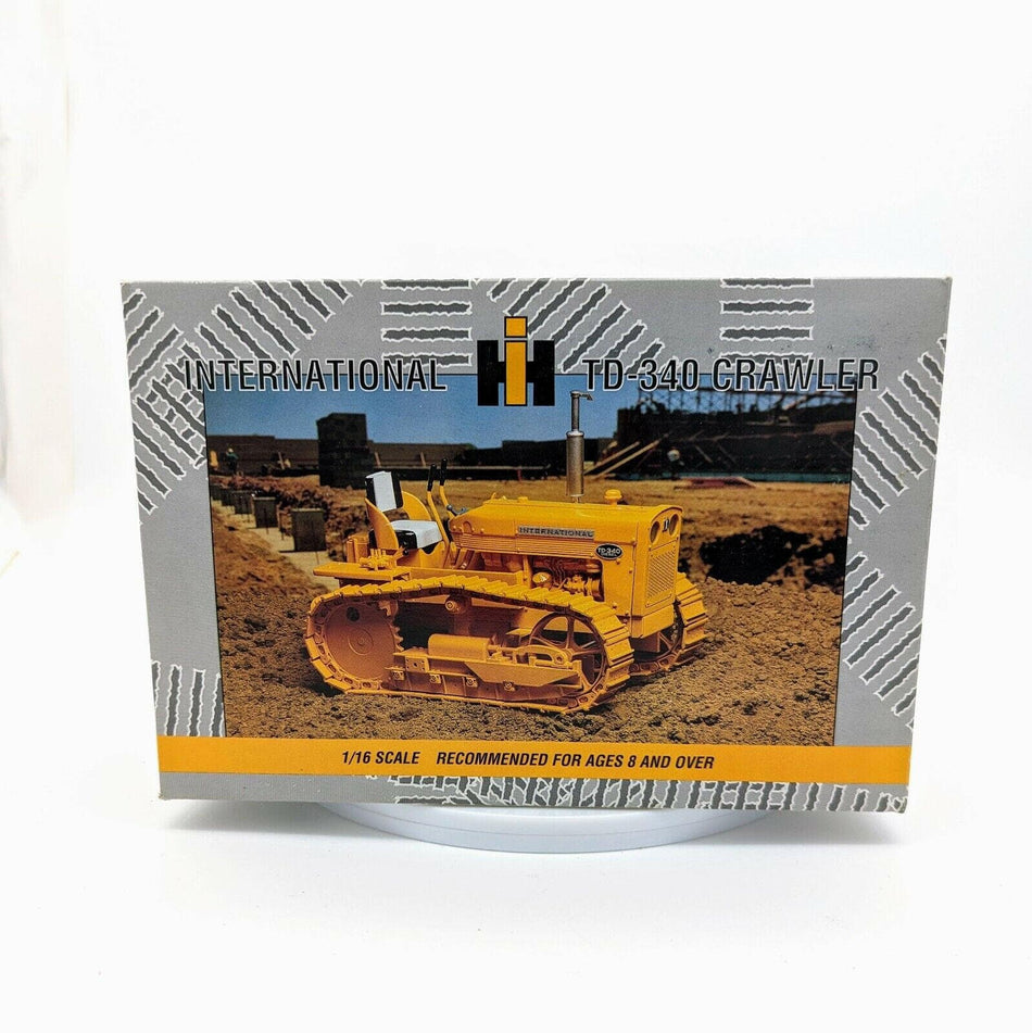 NIB ERTL 1/16 INTERNATIONAL TD-340 CRAWLER DOZER TOY TRUCK’N.